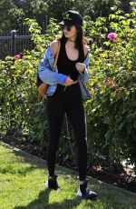 KENDALL JENNER Out and About in Los Angeles 09/05/2016