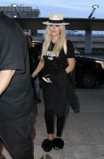 KHLOE KARDASHIAN at JFK Airport in New York 09/21/2016