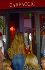 KHLOE KARDASHIAN Out for Lunch in Miami 09/17/2016
