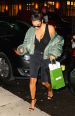 KIM KARDASHIAN Arrives at Her Hotel in New York 09/01/2016