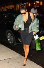 KIM KARDASHIAN Arrives at Her Hotel in New York 09/01/2016