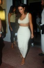 KIM KARDASHIAN Out for Dinner in Miami 09/19/2016