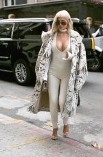 KYLIE JENNER Out for Lunch in New York 09/07/2016
