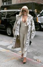 KYLIE JENNER Out for Lunch in New York 09/07/2016