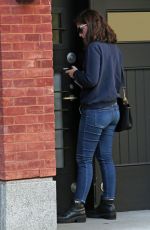 LORDE Leaves Her Apartment in New York 09/15/2016