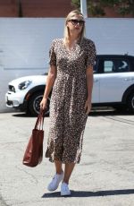 MARIA SHARAPOVA Out and About in Los Angeles 09/03/2016