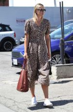 MARIA SHARAPOVA Out and About in Los Angeles 09/03/2016