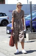 MARIA SHARAPOVA Out and About in Los Angeles 09/03/2016