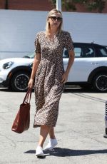 MARIA SHARAPOVA Out and About in Los Angeles 09/03/2016