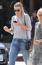 MARIA SHARAPOVA Out and About in Los Angeles  09/22/2016