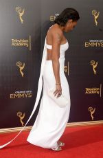 MELANIE BROWN at Creative Arts Emmy Awards in Los Angeles 09/10/2016