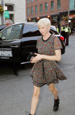 MICHELLE WILLIAMS Out and About in Toronto 09/13/2016
