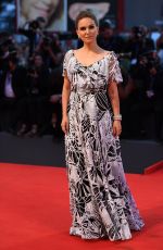NATALIE PORTMAN at 