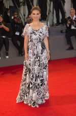 NATALIE PORTMAN at 