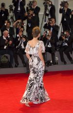NATALIE PORTMAN at 