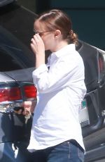 NATALIE PORTMAN Out and About in Los Angeles 09/21/2016