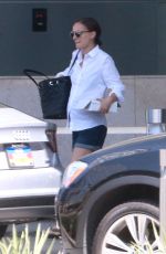 NATALIE PORTMAN Out and About in Los Angeles 09/21/2016