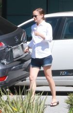 NATALIE PORTMAN Out and About in Los Angeles 09/21/2016