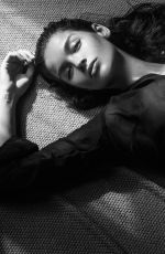 NATASHA BARNARD by Bryan Whitely, September 2016