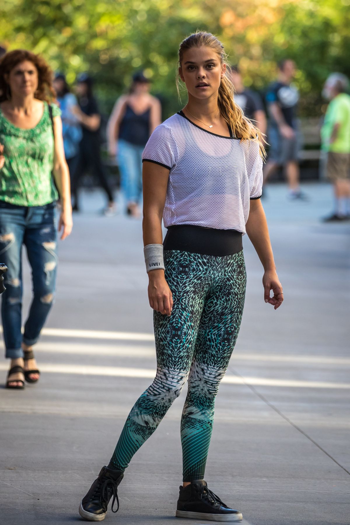 NINA AGDAL on the Set of a Photoshoot in New York 09/24/2016 NINA AGDAL on the Set of a Photoshoot in New York 09/24/2016