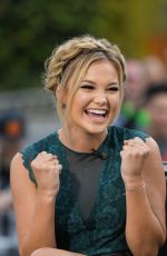 olivia holt - on the set of 