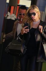 PARIS HILTON Shopping for Jewelry in Milan 09/21/2016