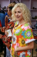 PIXIE LOTT on the Set of 