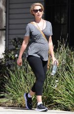 Pregnant KATHERINE HEIGL and Josh Kelley Out in Los Angeles 09/24/2016