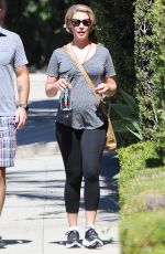 Pregnant KATHERINE HEIGL and Josh Kelley Out in Los Angeles 09/24/2016