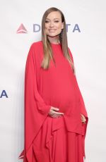 Pregnant OLIVIA WILDE at Friars Club Honors Martin Scorsese with Entertainment Icon Award 09/21/2016