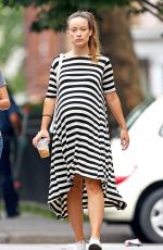Pregnant OLIVIA WILDE Out and About in New York 09/20/2016