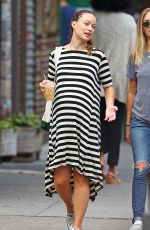 Pregnant OLIVIA WILDE Out and About in New York 09/20/2016