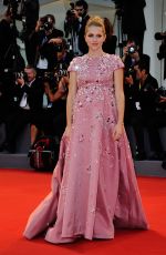 Pregnant TERESA PALMER at 