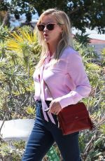 REESE WITHERSPOON Arrives at a Friend