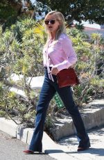 REESE WITHERSPOON Arrives at a Friend