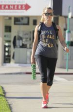 REESE WITHERSPOON Heading to a Gym in Brentwood 09/01/2016