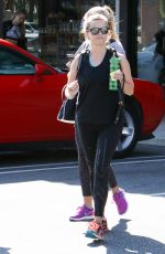 REESE WITHERSPOON Out in Los Angeles 09/21/2016