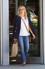 REESE WITHERSPOON Out Shopping in Brentwood 09/10/2016