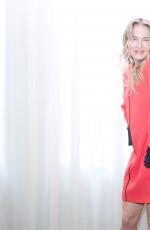 RENNE ZELLWEGER at 