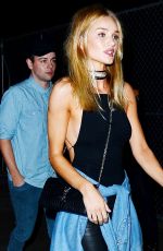 ROSIE HUNTINGTON-WHITELEY Arrives at Drake