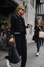 ROSIE HUNTINGTON-WHITELEY Leaves Her Hotel in London 09/21/2016