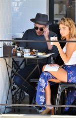 SARAH HYLAND Out for Lunch in Studio City 09/18/2016