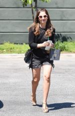 SARAH MICHELLE GELLAR Out and About in Beverly Hills 08/19/2016