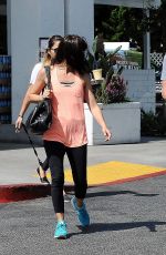 SELMA BLAIR Shopping at Bristol Farms in Beverly Hills 09/22/2016