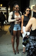 SERENA WILLIAMS Out for Lunch in Milan 09/20/2016