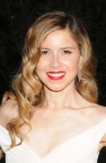 SIMONE REYES at Mercy for Animals Hidden Heroes Gala 2016 in Los Angeles 09/11/2016