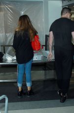 SOFIA VERGARA Arrives at LAX Airport in Los Angeles 09/19/2016