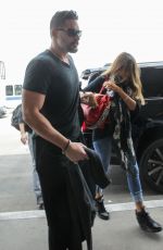 SOFIA VERGARA Arrives at LAX Airport in Los Angeles 09/19/2016