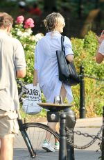 TAYLOR SCHILLING Out Shopping in New York 09/12/2016