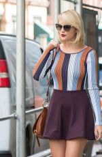 TAYLOR SWIFT in Mini Skirt Leaves Her Apartment in New York 09/16/2016